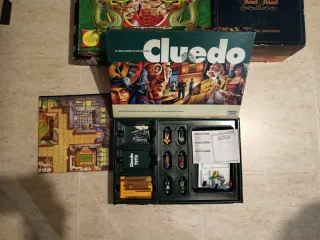 Juegos de mesa variados