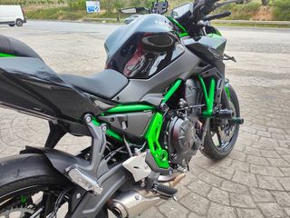Kawasaki Z 650 2025 - 5000 km
