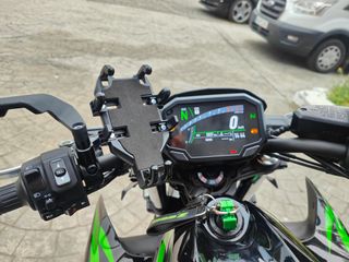 Kawasaki Z 650 2025 - 5000 km