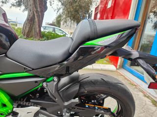 Kawasaki Z 650 2025 - 5000 km