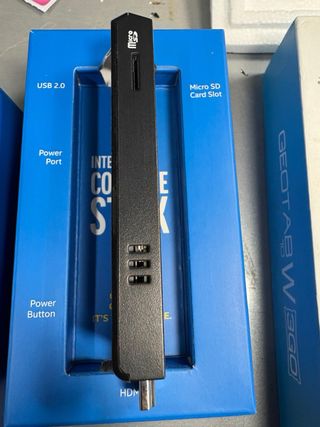 Intel Compute Stick BOXSTCK1A8LFC Ubuntu