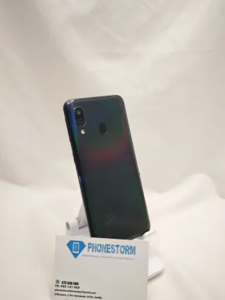 Samsung A40 Negro Multicolor