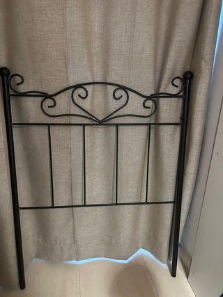 Canapé y colchón como nuevos