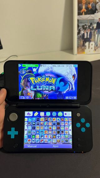 New Nintendo 2DS XL Negra y Azul