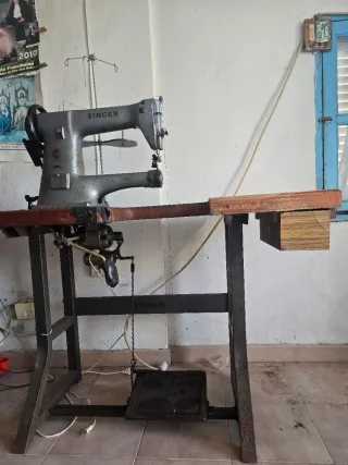 Máquina de coser Singer industrial