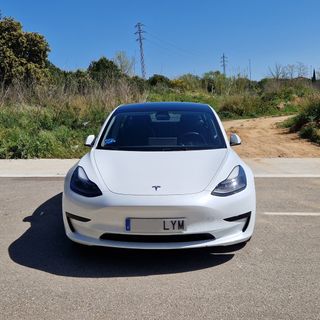 Tesla Model 3 SR RWD