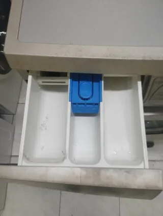 LAVADORA MARCA BALAY de 7 KG