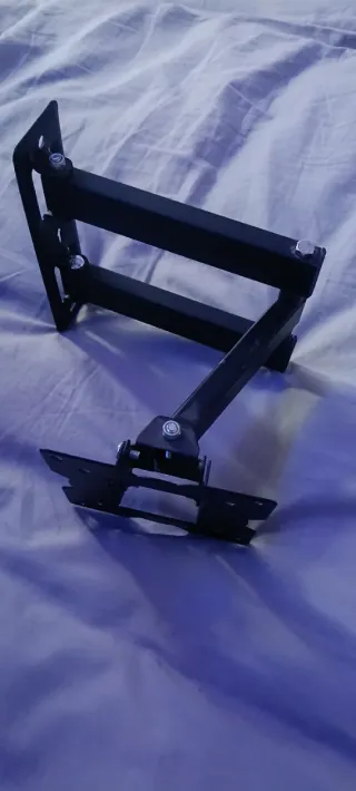 Soporte TV articulado pared