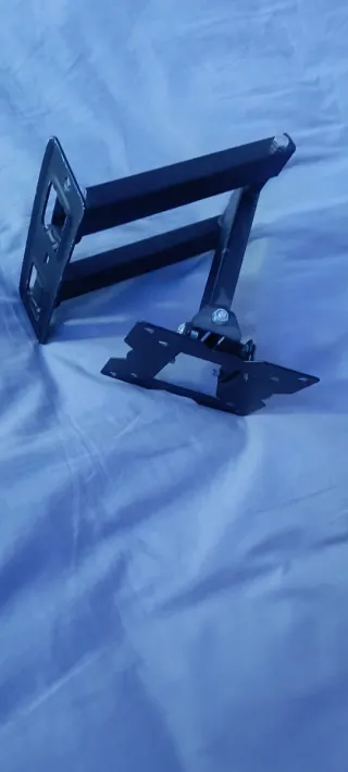 Soporte TV articulado pared