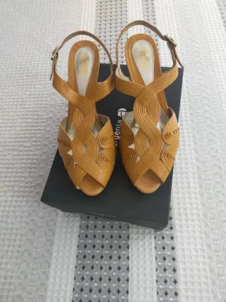 Sandalias de tacón Argenta