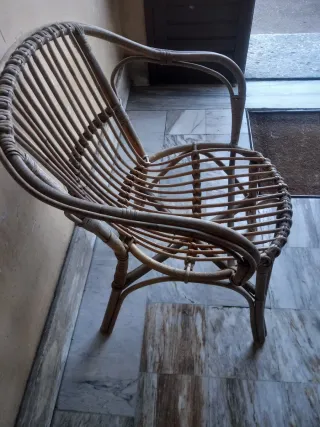 Poltrona in bambù e rattan