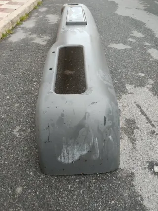 PARAGOLPES DELANTERO NISSAN ATLEON 3500kg+