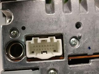 5762030 df7466ar0 sistema audio / radio cd mazda 2