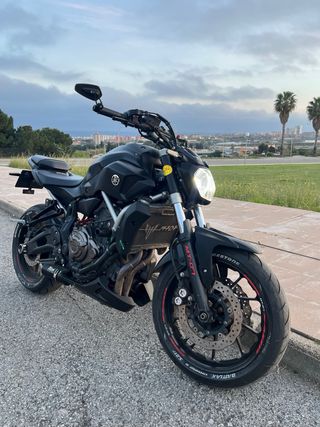 Yamaha MT-07 Negra
