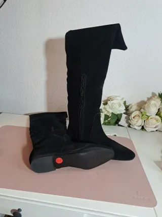 Botas altas mujer negras