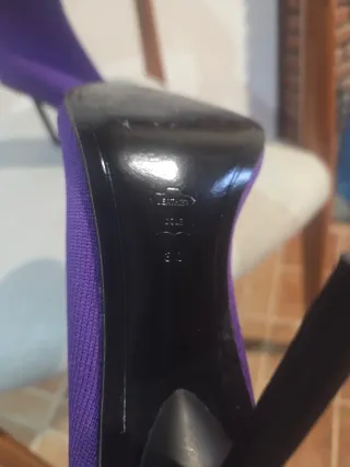 Botines de tacón morados