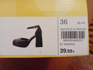 Zapatos de tacón negros talla 36