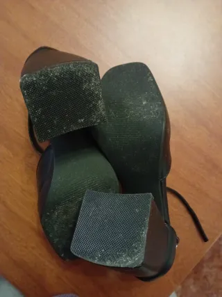 Zapatos de tacón negros talla 36