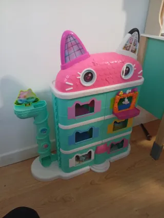 Casa de muñecas Gabby's Dollhouse con figuras