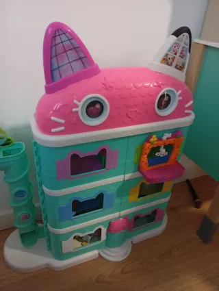 Casa de muñecas Gabby's Dollhouse con figuras
