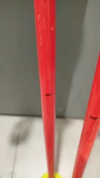 Equipo esquís Elan + bastones leki 80 + botas, etc