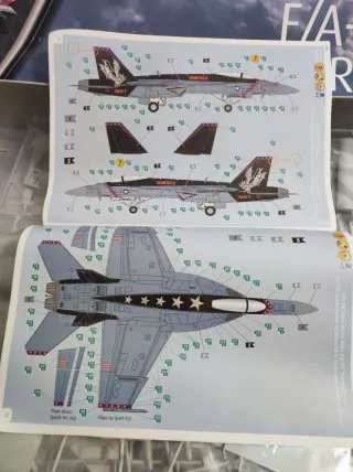 Maqueta Revell F/A-18E Super Hornet 1/32 Revell