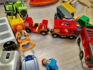 Lote trenes madera y accesorios