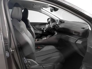 Peugeot 3008 Hybrid 225 Allure