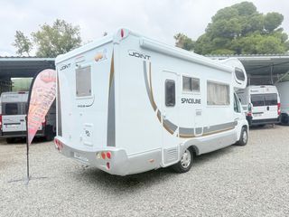 Autocaravana 6 plazas Nacional doble salon