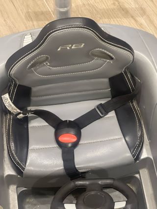 Coche correpasillos Audi R8 spyder