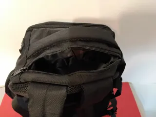 Mochila de viaje Ryanair Ecosh Hub Negra 40x20x25