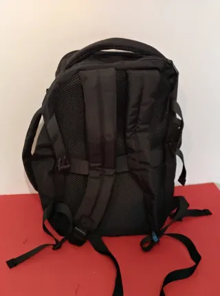 Mochila de viaje Ryanair Ecosh Hub Negra 40x20x25