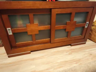 Mueble de salón madera maciza