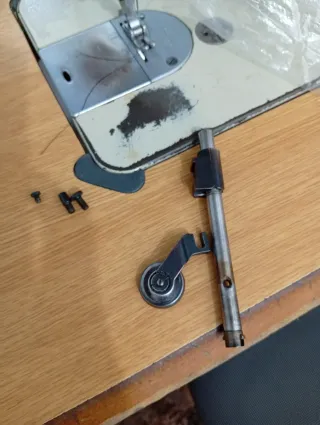 Máquina de coser Mitsubishi industrial