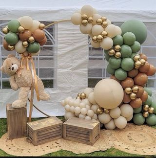 Alquiler de estructura redondo para fiestas.