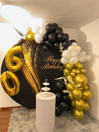 Alquiler de estructura redondo para fiestas.