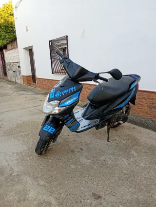 Yamaha Jog RR 49cc Scooter Automática