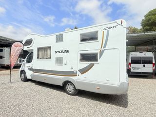 Autocaravana nacional 6 plazas doble salon