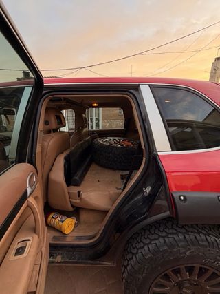 Porsche Cayenne 2005