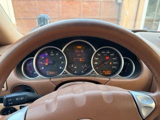 Porsche Cayenne 2005