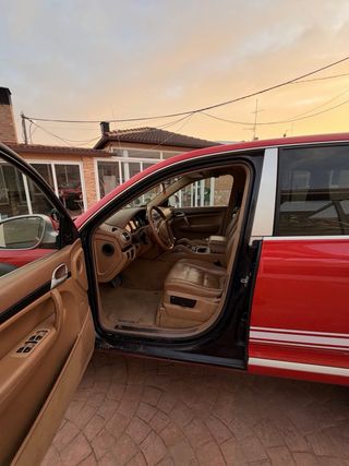 Porsche Cayenne 2005