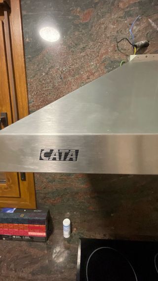 Campana extractora Cata