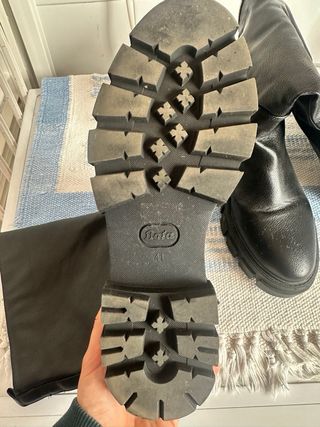 Botas Altas Bata Negras