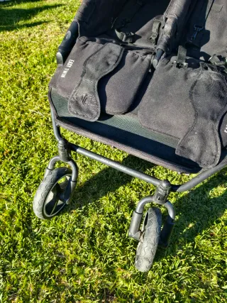 Carro Gemelar Baby Monsters Easy Twin