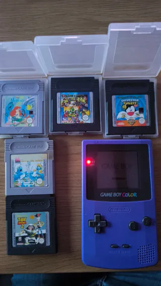 Nintendo Game Boy Color Morado CGB-001 + 5 juegos