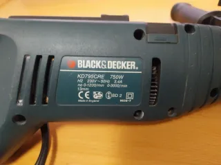 Taladro Percutor Black & Decker 750W