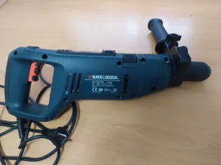 Taladro Percutor Black & Decker 750W