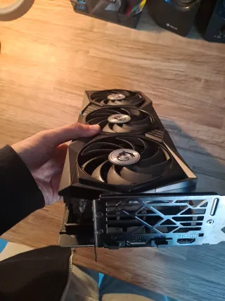 GeForce RTX 3090 Ti GAMING TRIO 24G