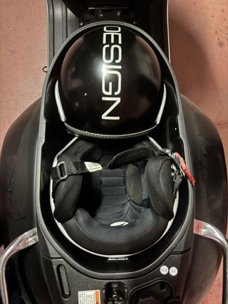 Vespa GTS Super Tech 125  15cv Negra Mate impoluta