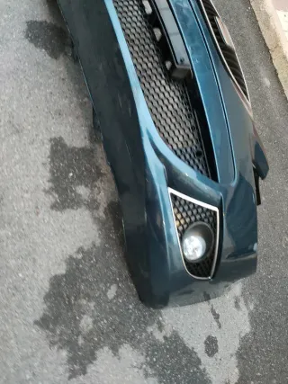 PARAGOLPES DELANTERO SEAT LEON II 06- Azul Oscuro